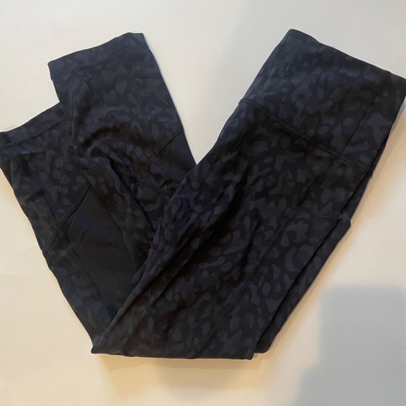 Lululemon pace rival - Picture 3 of 5